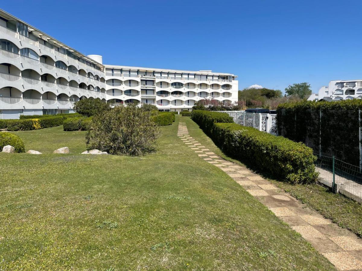 Chez Edouard 362 - Superbe Appartement En Premiere Ligne De La Plage La Grande Motte Exterior photo