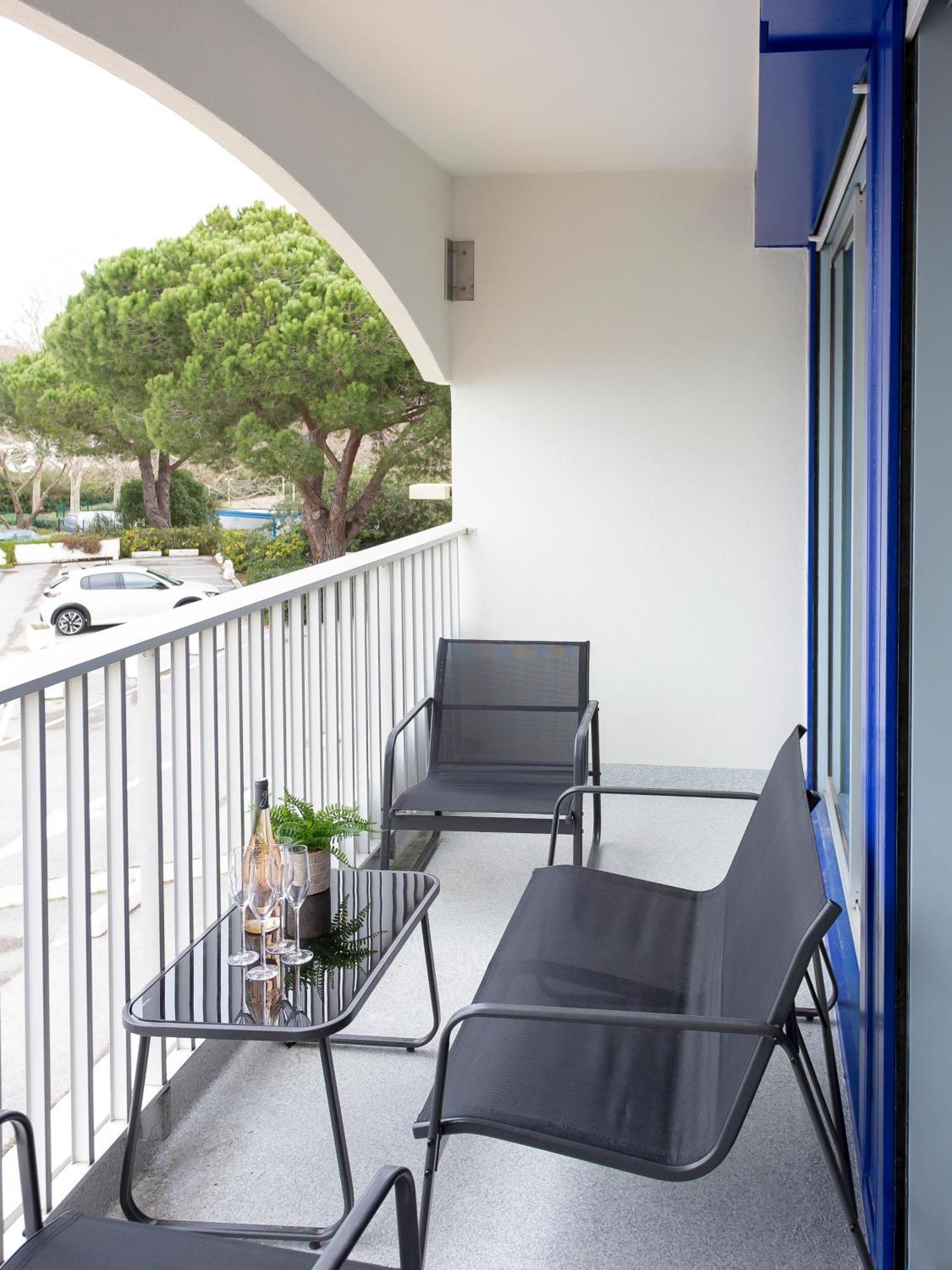 Chez Edouard 362 - Superbe Appartement En Premiere Ligne De La Plage La Grande Motte Exterior photo