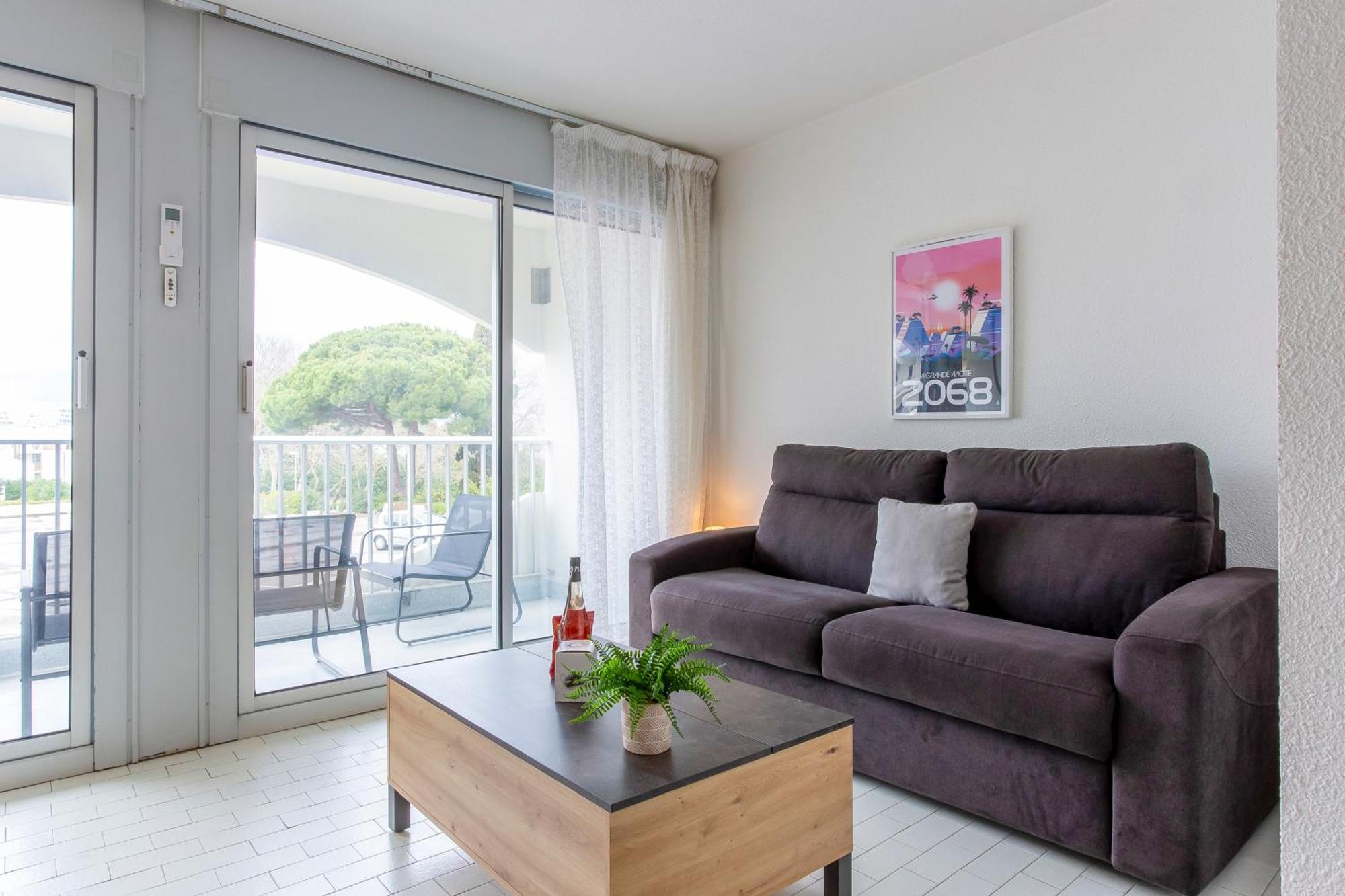 Chez Edouard 362 - Superbe Appartement En Premiere Ligne De La Plage La Grande Motte Exterior photo