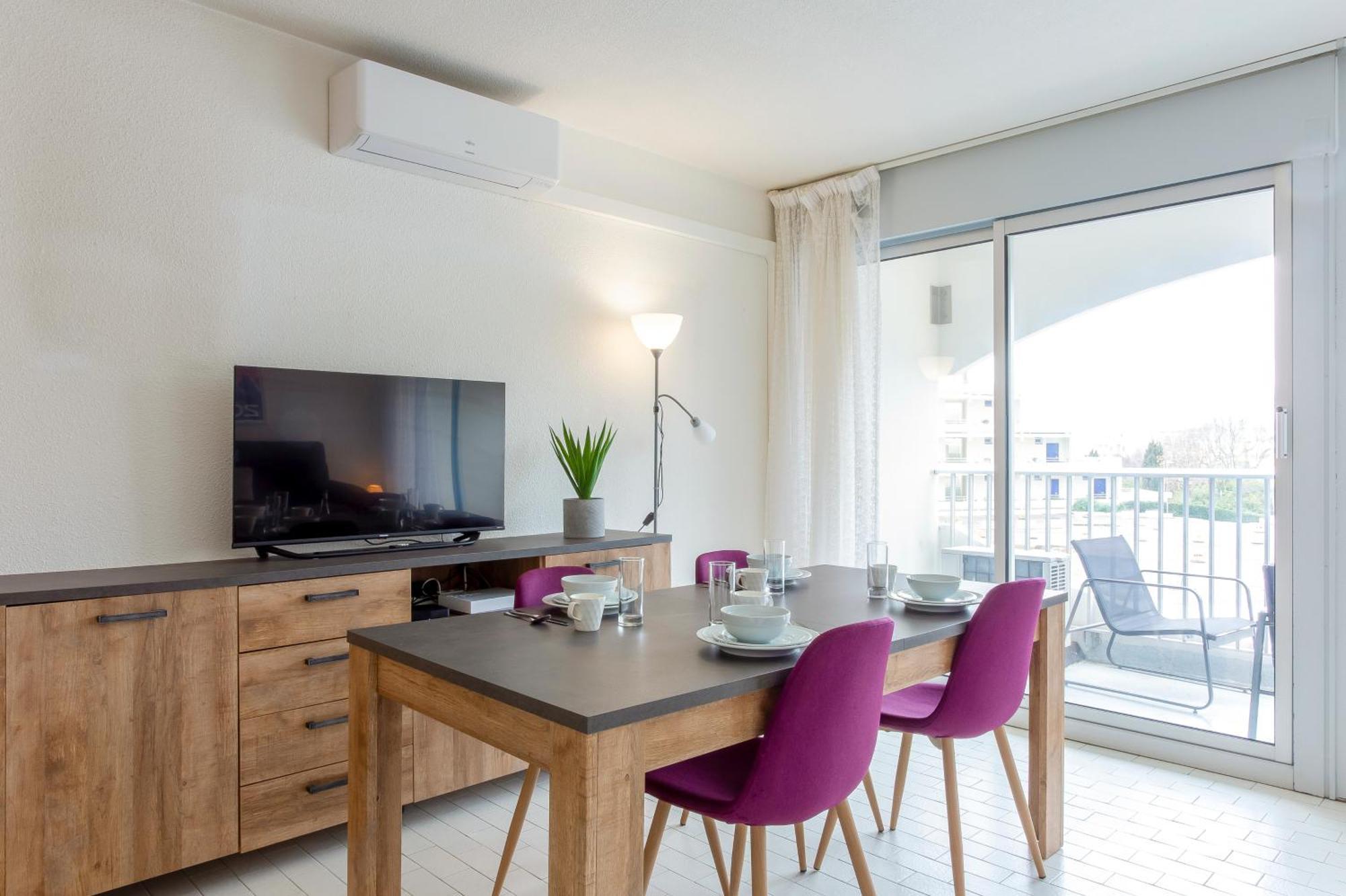 Chez Edouard 362 - Superbe Appartement En Premiere Ligne De La Plage La Grande Motte Exterior photo