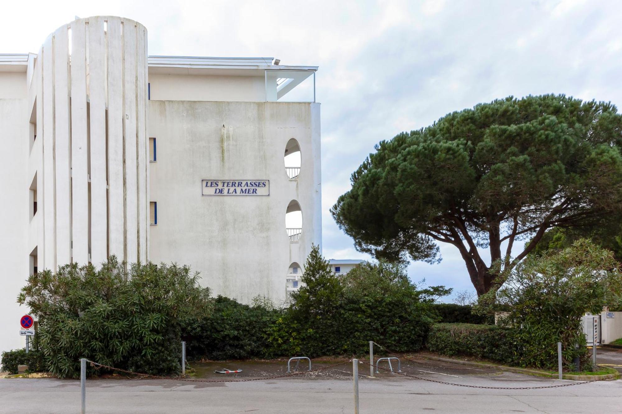 Chez Edouard 362 - Superbe Appartement En Premiere Ligne De La Plage La Grande Motte Exterior photo